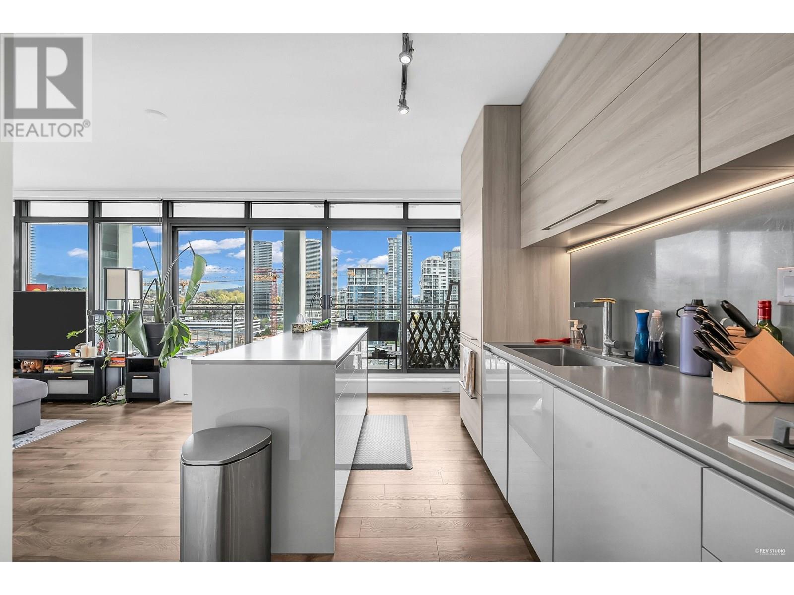 Photo 6 of 1503 4488 Juneau Street, Burnaby BC