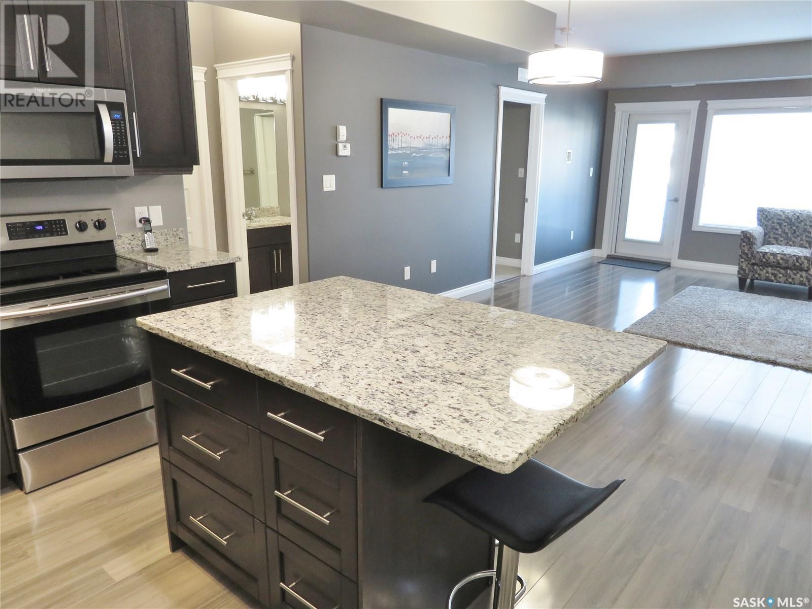 Single Family House High rise for Sale in   Nelson ROAD Saskatoon 