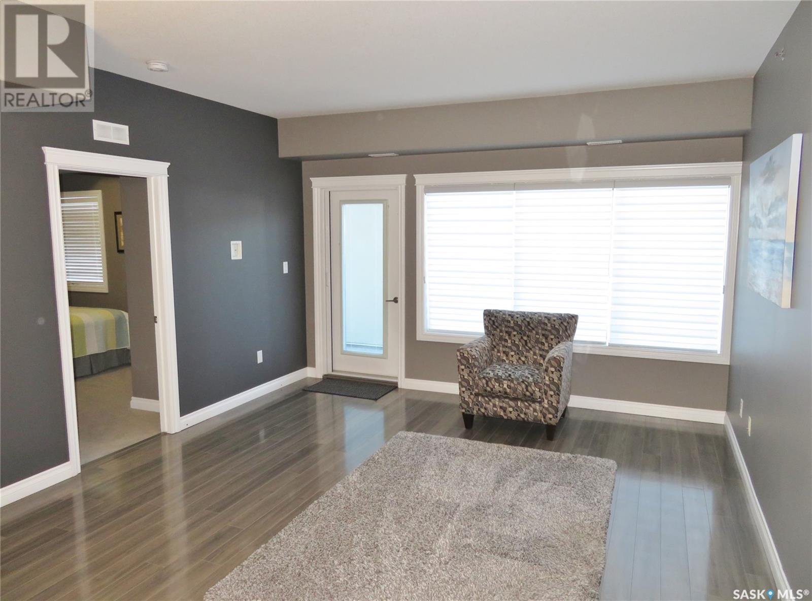 Single Family House High rise for Sale in   Nelson ROAD Saskatoon 