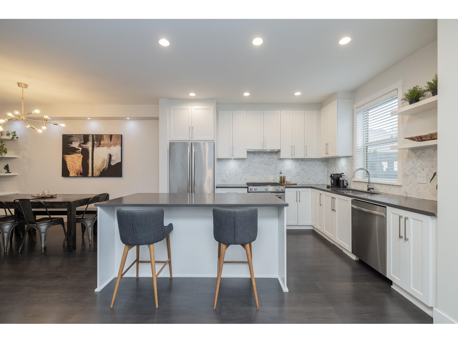 16454 25 AVENUE, Surrey