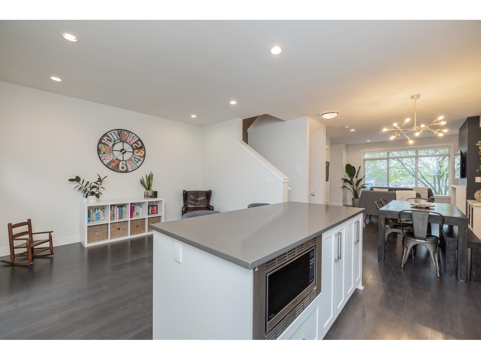 16454 25 AVENUE, Surrey