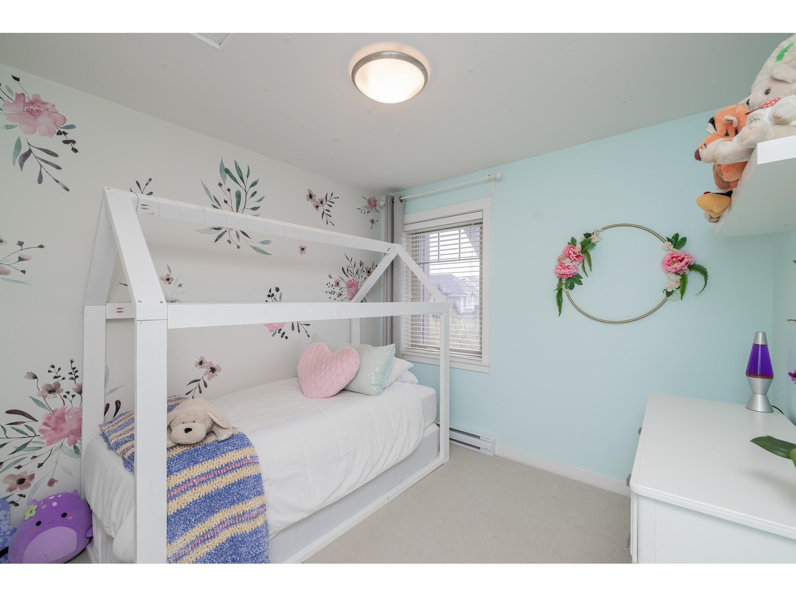 16454 25 AVENUE, Surrey