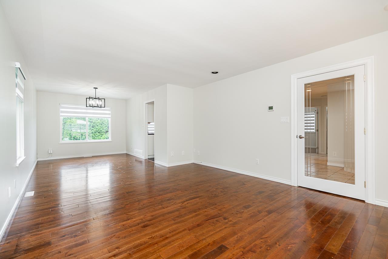 Photo 2 of 5401 Highroad Crescent Promontory, Chilliwack BC