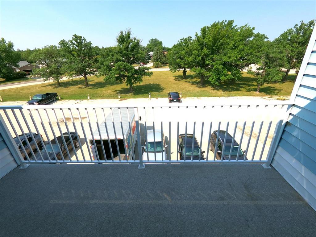 Photo 25 of 306 92 Fifth Street S, Beausejour MB