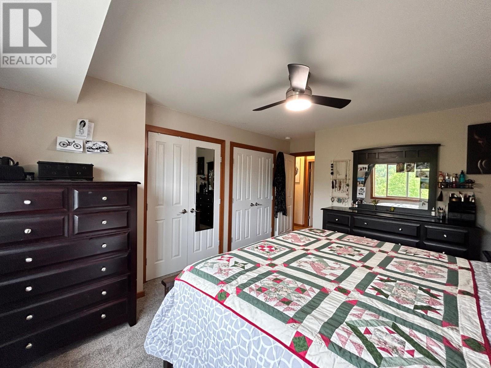930 REDSTONE Drive, Rossland