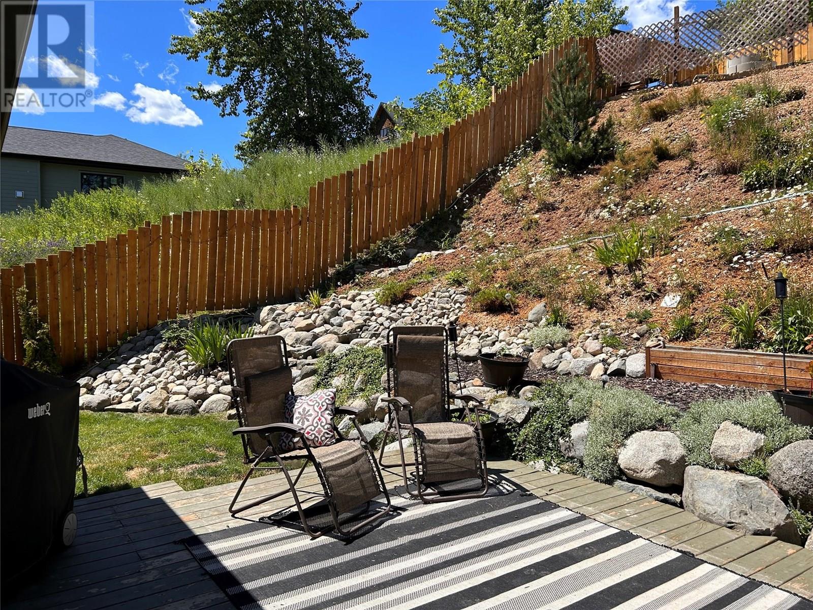 930 REDSTONE Drive, Rossland