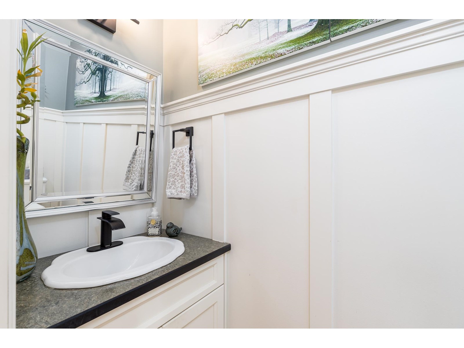 Photo 14 of 23923 36 A Avenue, Langley BC