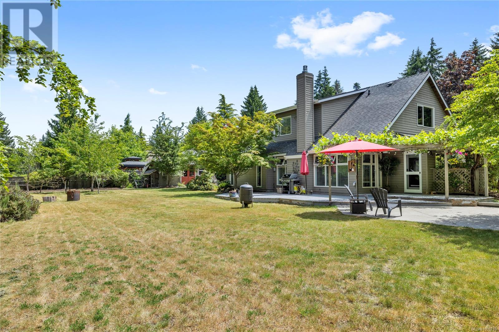 Photo 11 of 455 First Ave W, Qualicum Beach BC