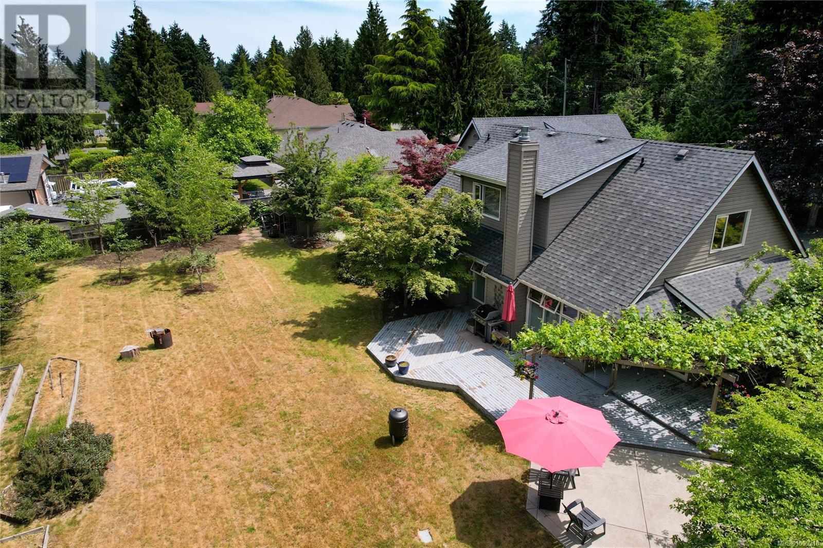 Photo 61 of 455 First Ave W, Qualicum Beach BC