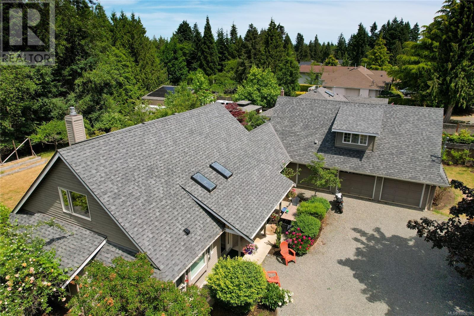Photo 63 of 455 First Ave W, Qualicum Beach BC