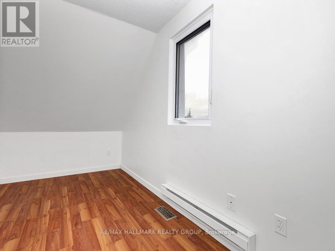 Photo 23 of 193 Gladu Street, Ottawa ON