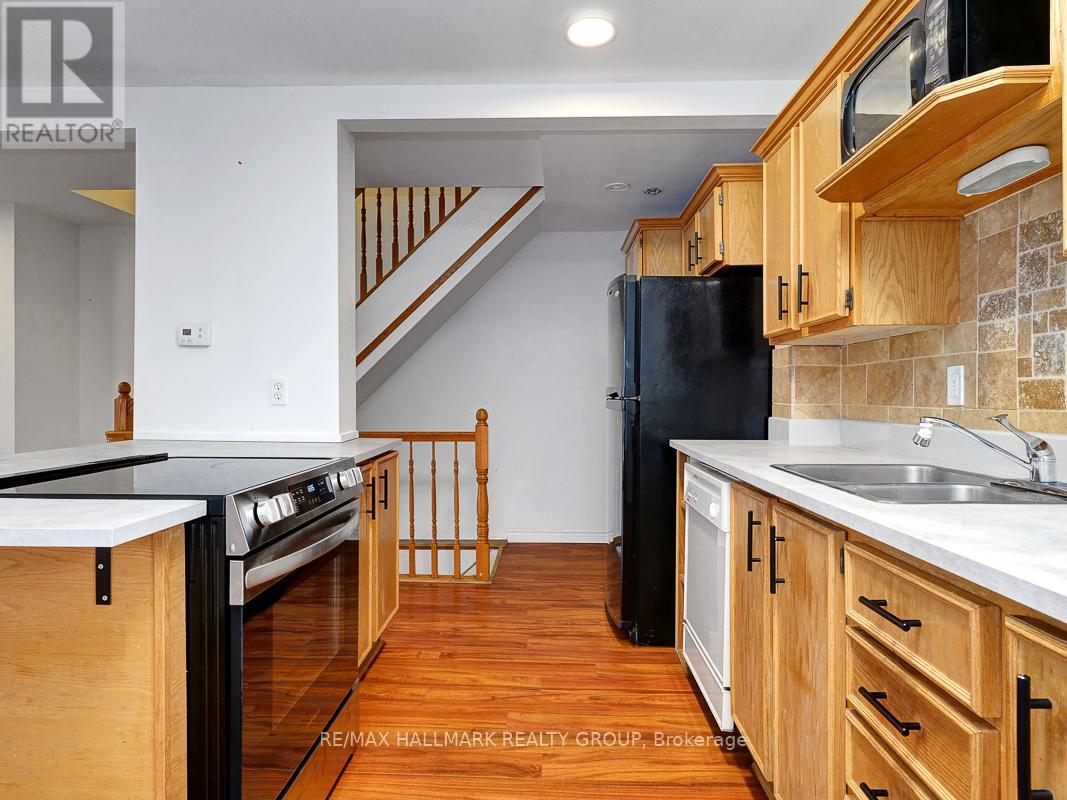 Photo 9 of 193 Gladu Street, Ottawa ON