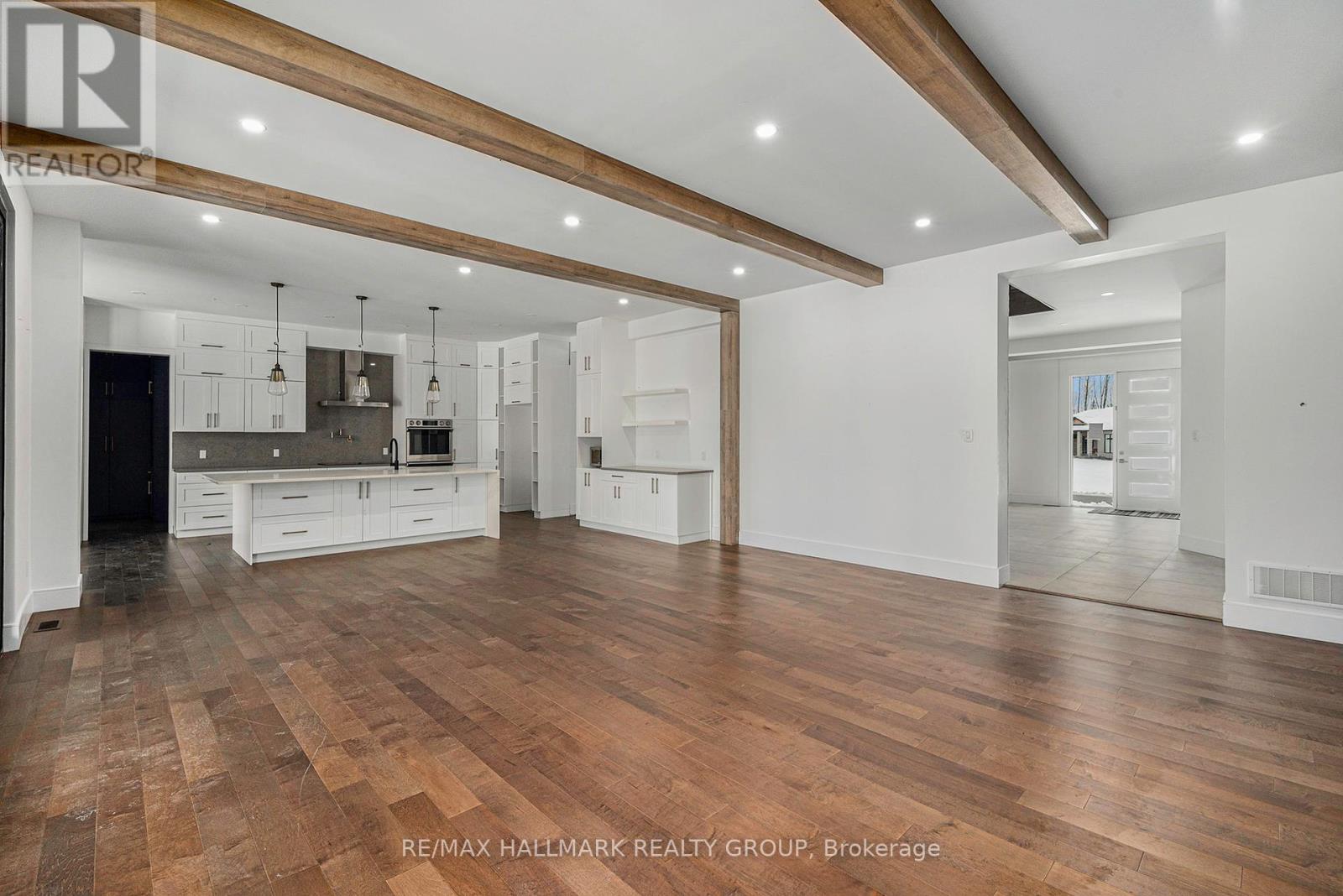 Photo 34 of 132 Robert Taite Drive, Ottawa ON