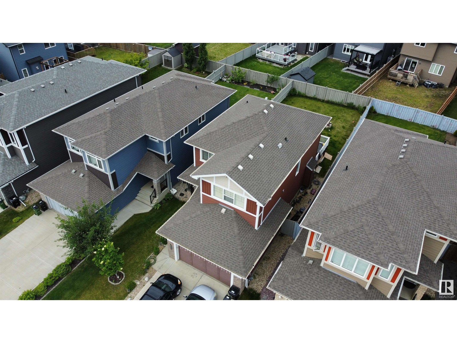 Photo 27 of 8432 219 St Nw, Edmonton AB