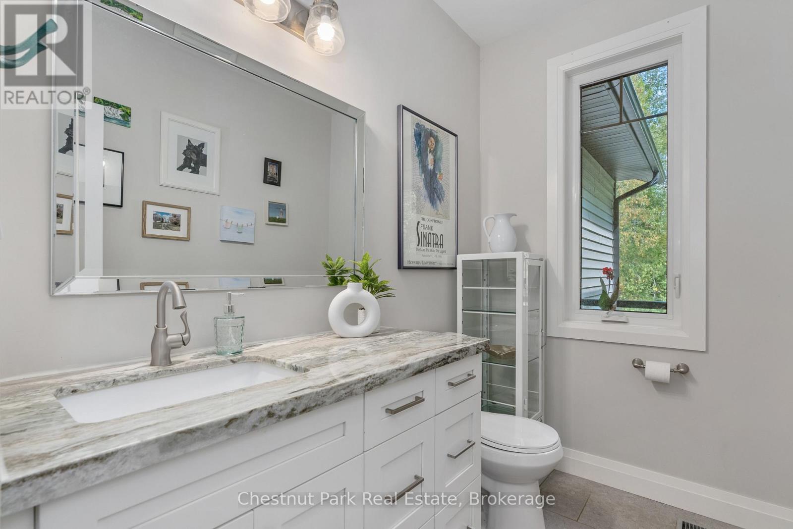 Photo 38 of 170 Springfield Road, Huntsville ON