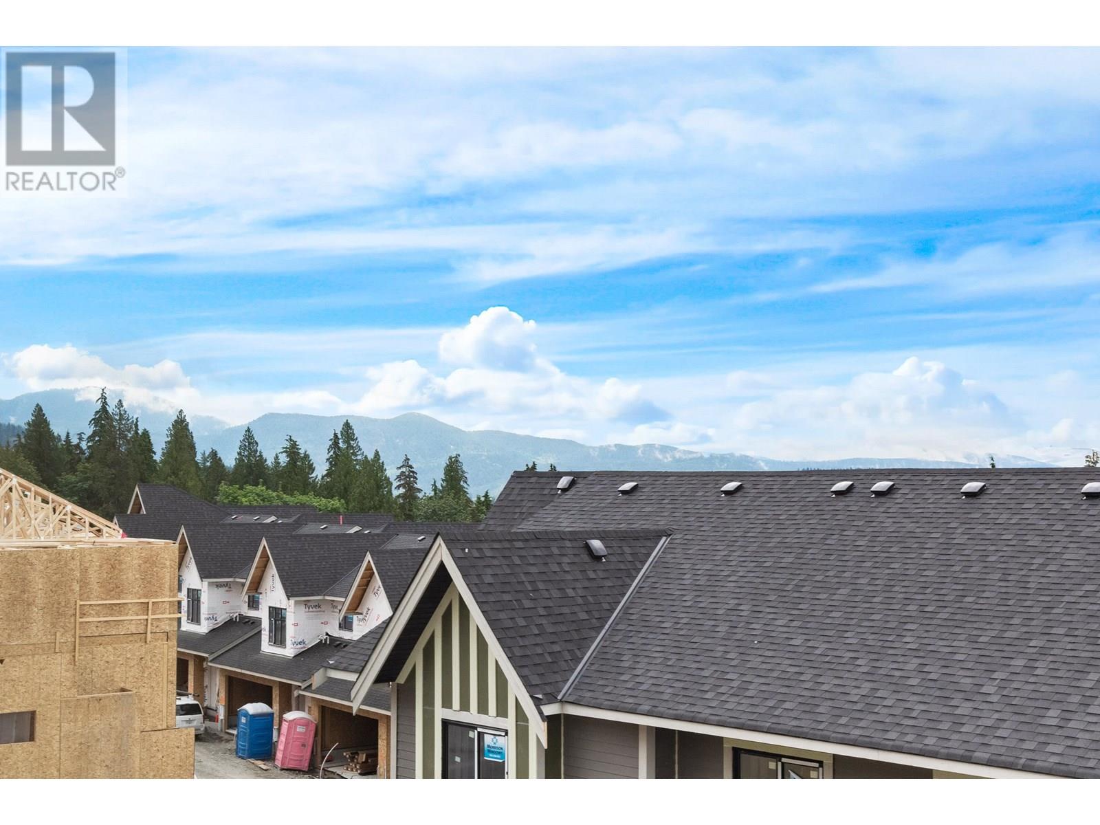 Photo 9 of 3556 Monson Crescent, Coquitlam BC