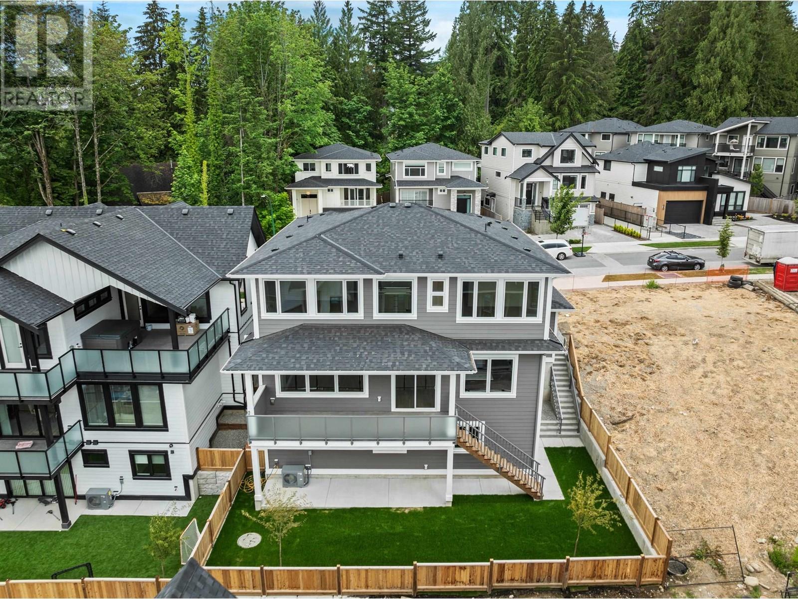 Photo 10 of 3556 Monson Crescent, Coquitlam BC