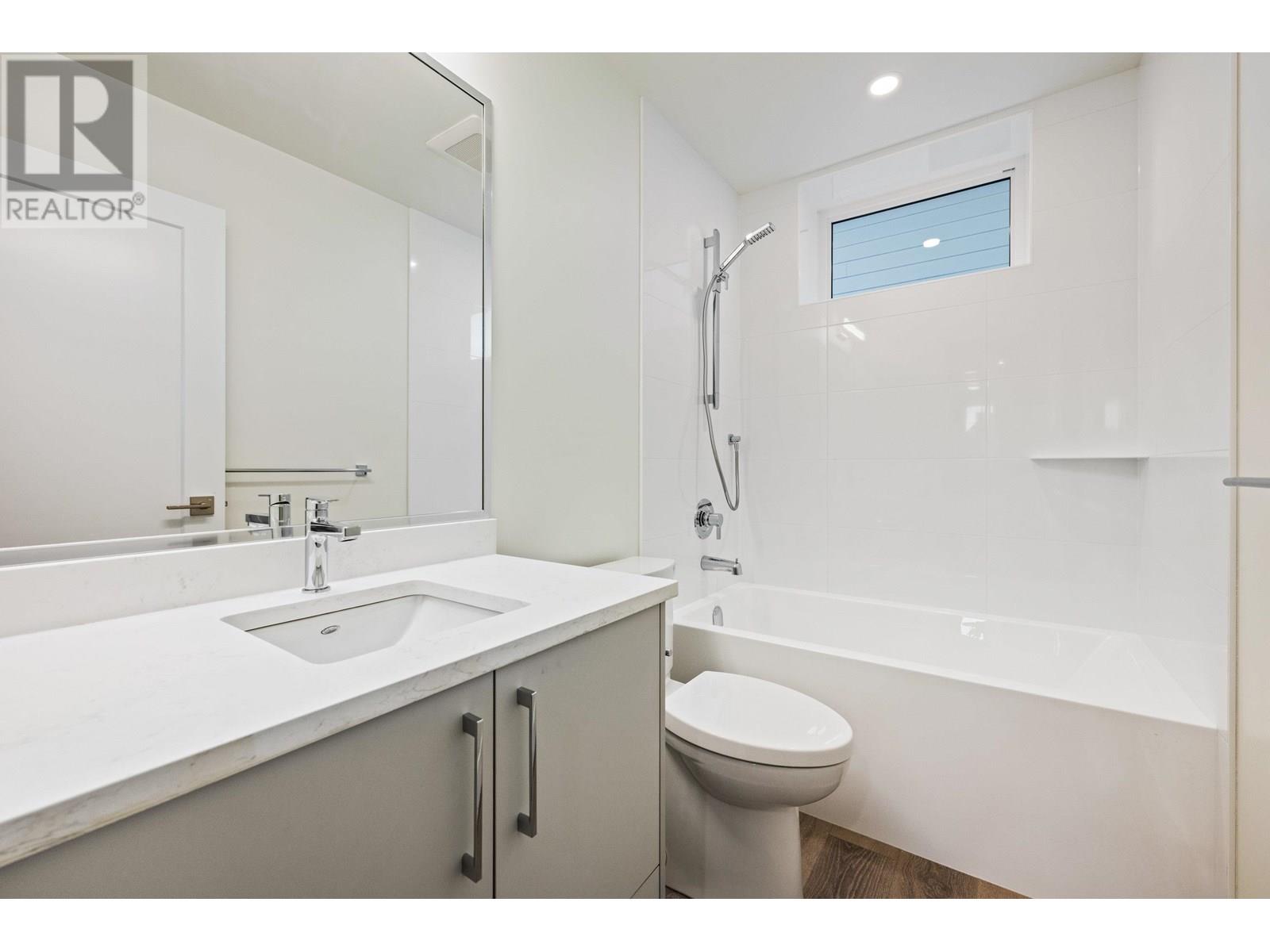 Photo 14 of 3556 Monson Crescent, Coquitlam BC