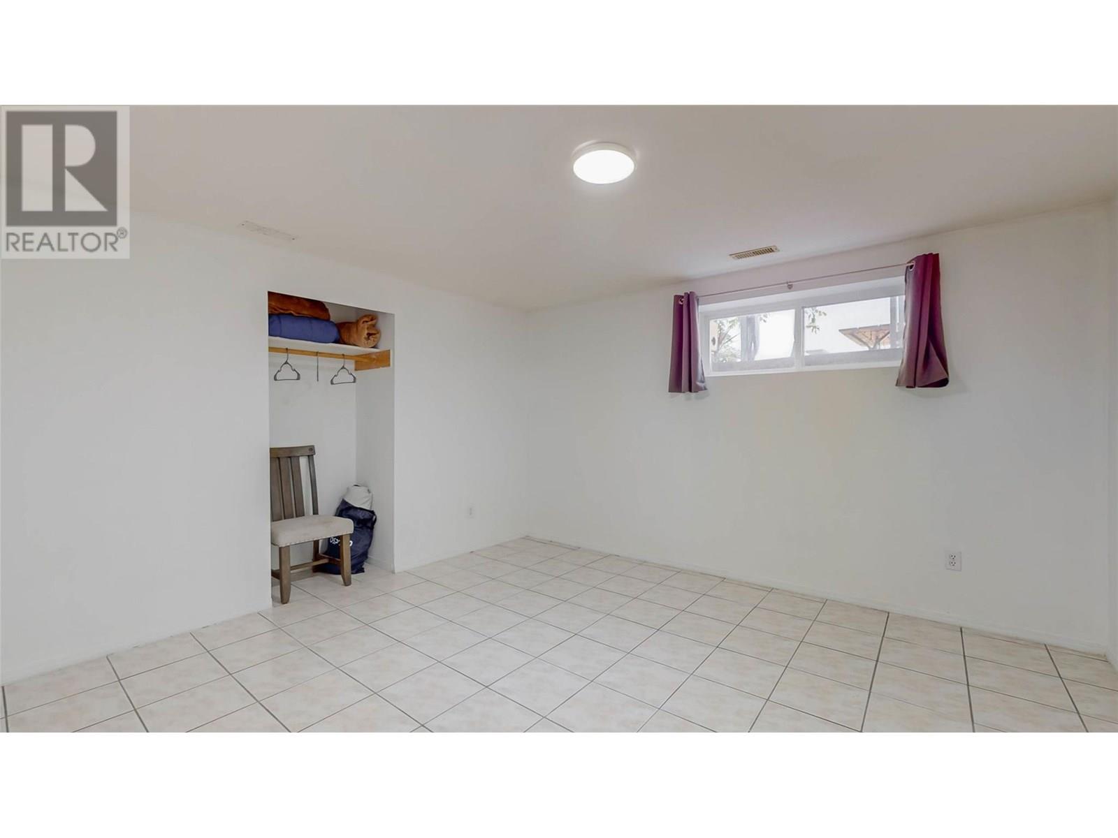 388 ROAD 10 Other, Oliver