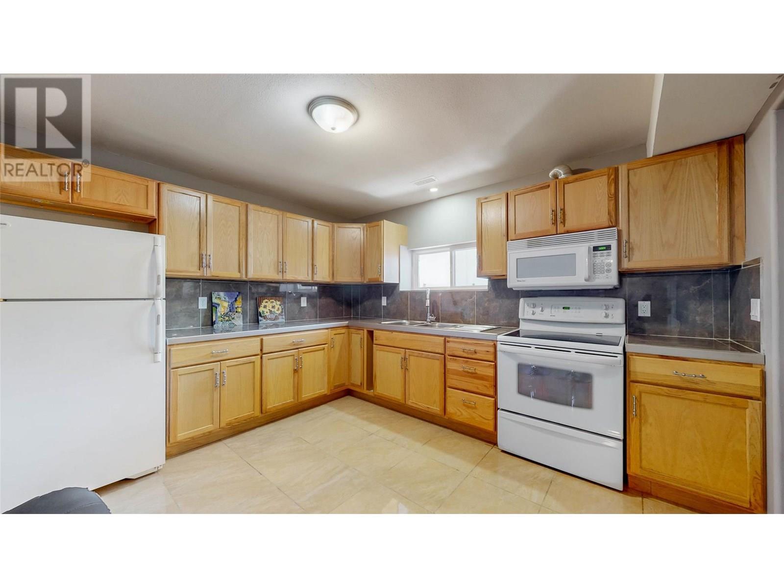  388 ROAD 10 Other, Oliver