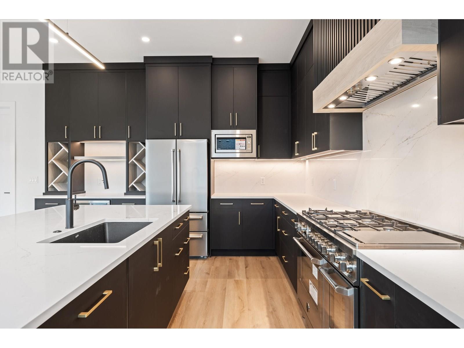 Photo 36 of 3556 Monson Crescent, Coquitlam BC