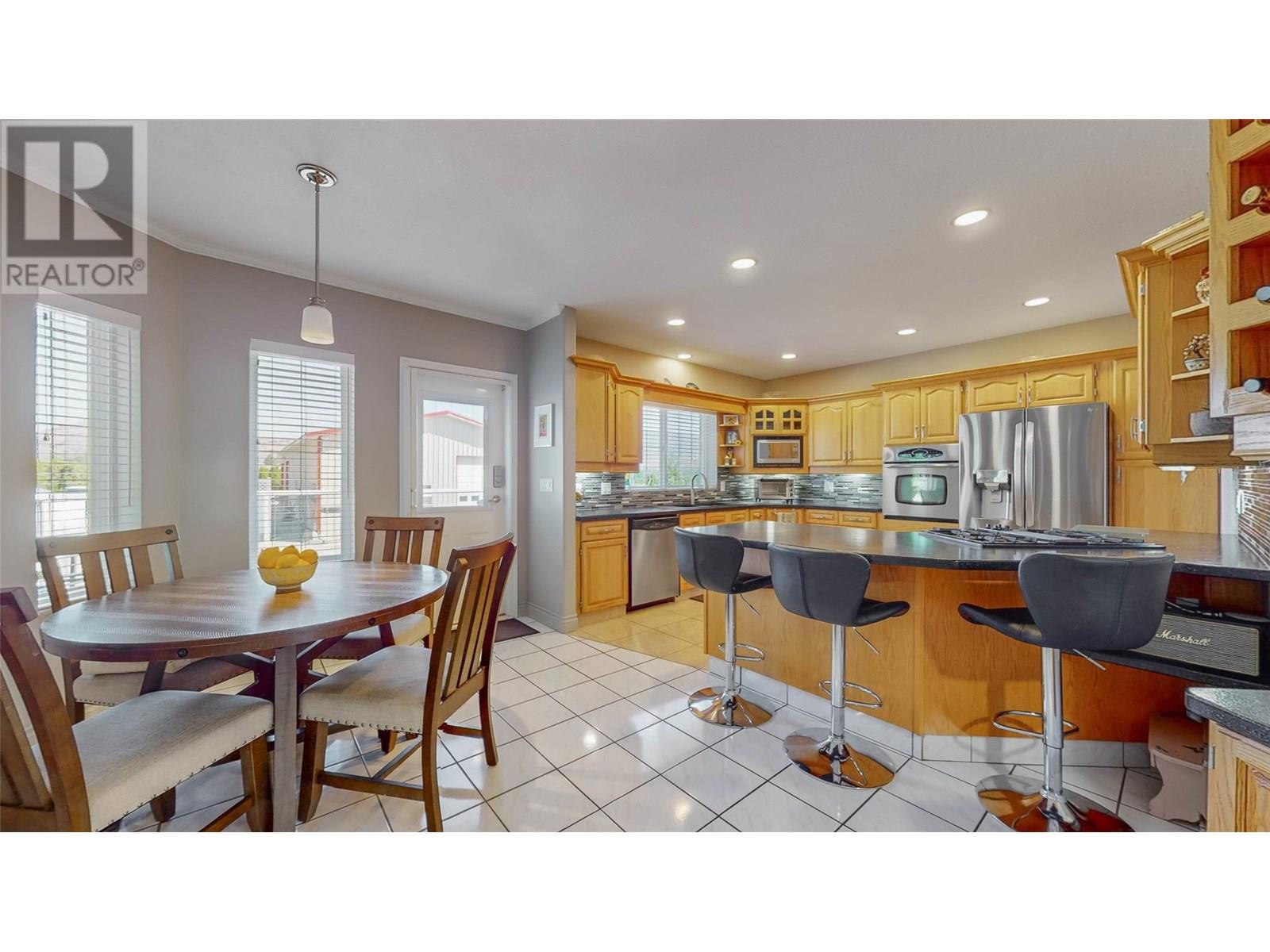  388 ROAD 10 Other, Oliver