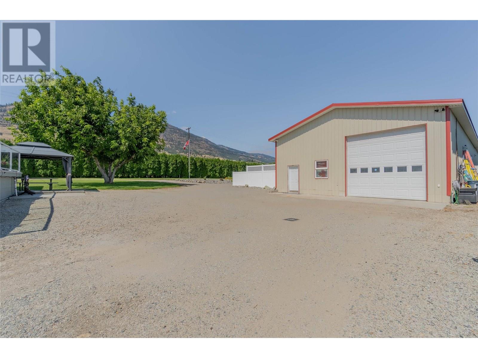  388 ROAD 10 Other, Oliver