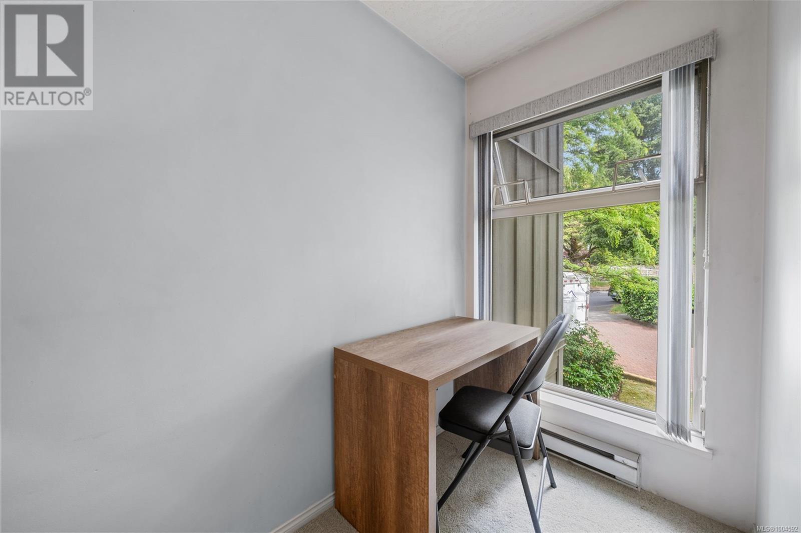 Photo 27 of 203 535 Manchester Rd, Victoria BC