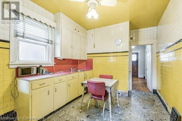 Photo 34 of 182 Balmoral Avenue S, Hamilton ON