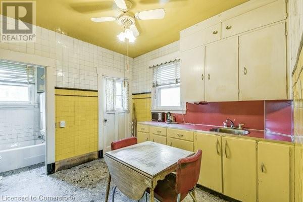 Photo 28 of 182 Balmoral Avenue S, Hamilton ON