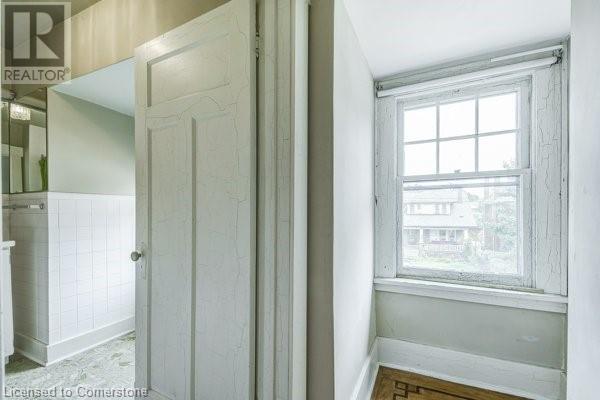 Photo 23 of 182 Balmoral Avenue S, Hamilton ON