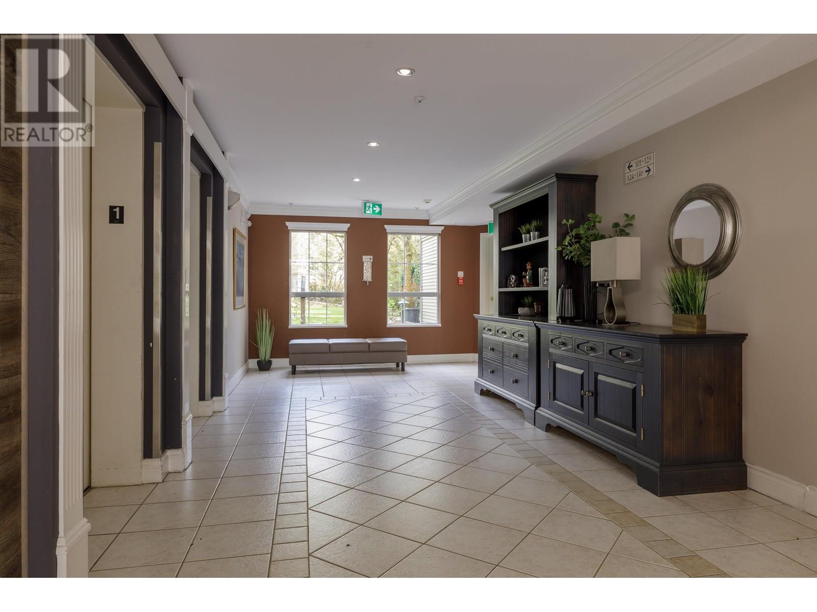 Photo 2 of 437 2980 Princess Crescent, Coquitlam BC