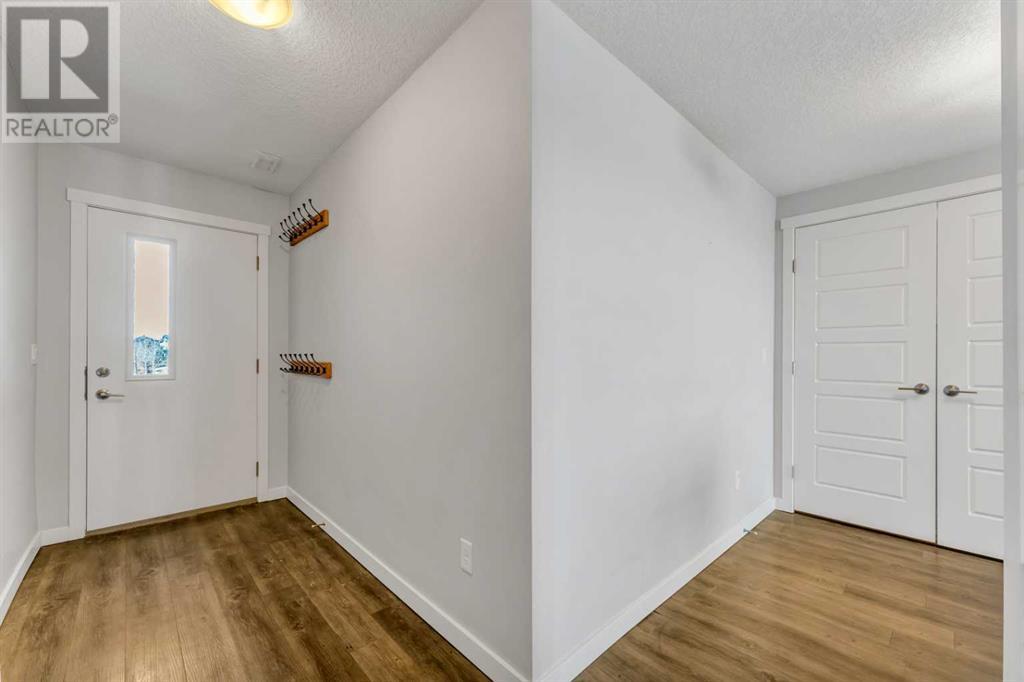 Single Family House for Sale in  Saddlebrook Drive NE Saddle Ridge Calgary 