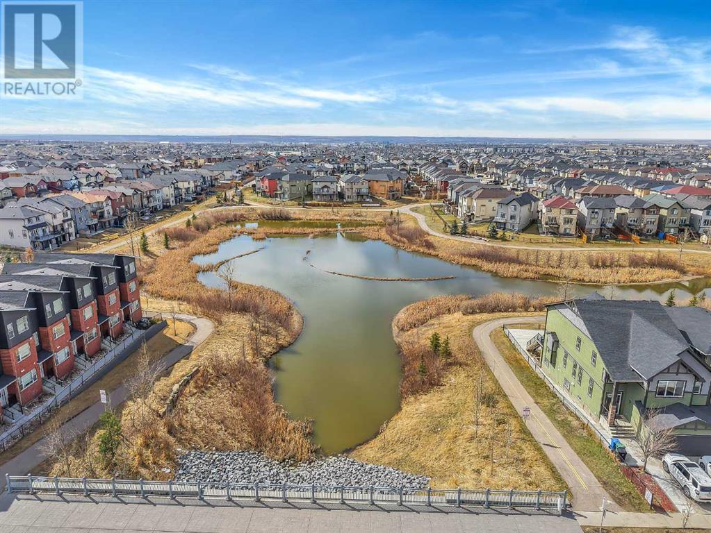 Single Family House for Sale in  Saddlebrook Drive NE Saddle Ridge Calgary 