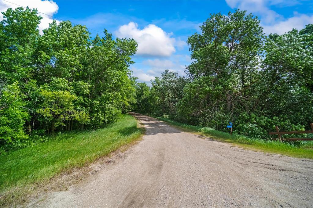 Photo 2 of 107 Ouimet Road, Morris Rm MB