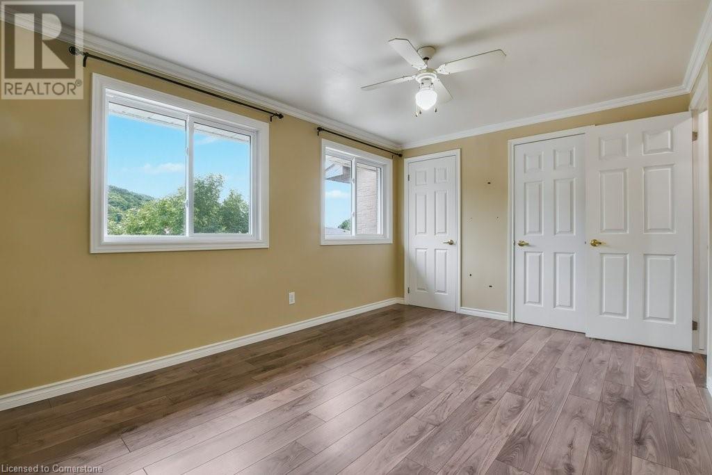 Photo 12 of 66 Summercrest Drive Unit 3, Hamilton ON