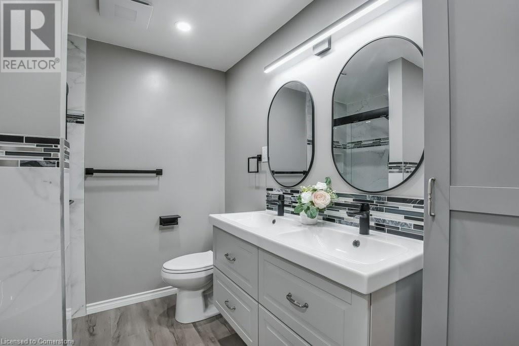 Photo 14 of 66 Summercrest Drive Unit 3, Hamilton ON