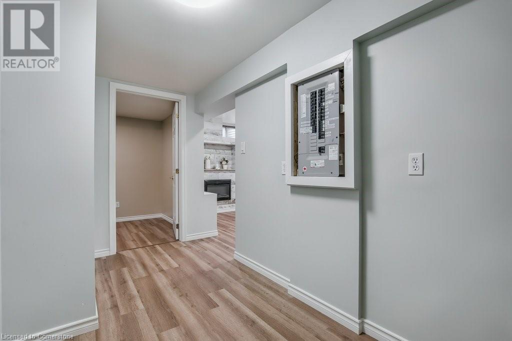 Photo 27 of 66 Summercrest Drive Unit 3, Hamilton ON
