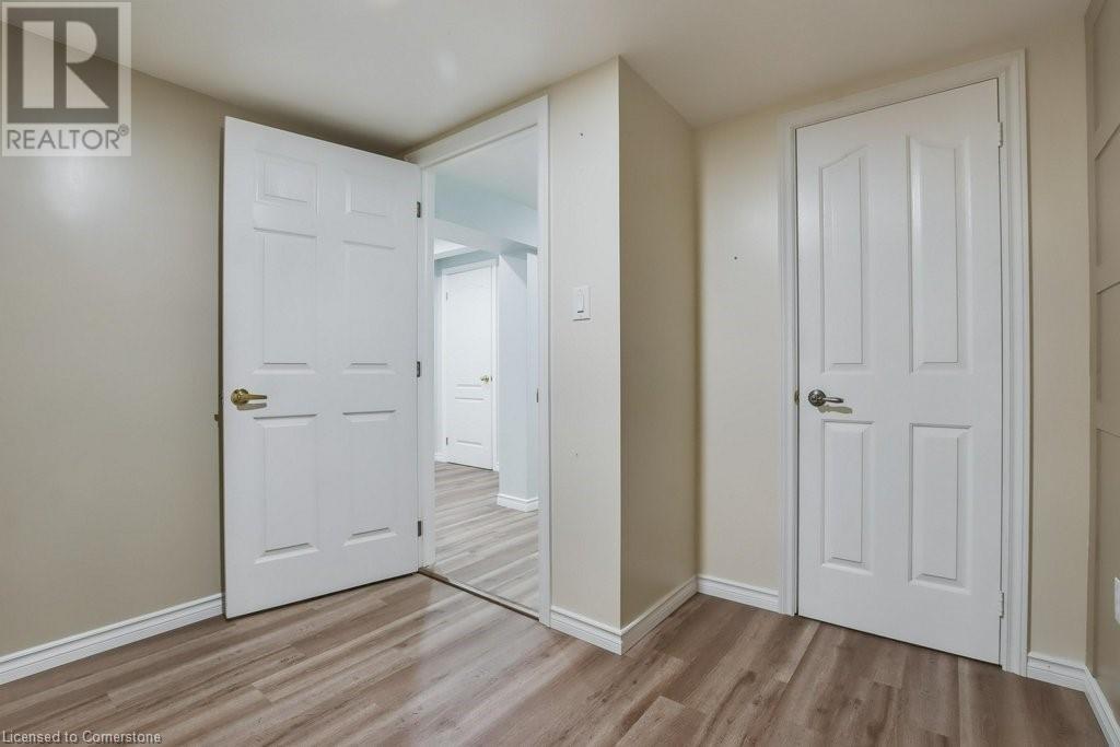 Photo 29 of 66 Summercrest Drive Unit 3, Hamilton ON