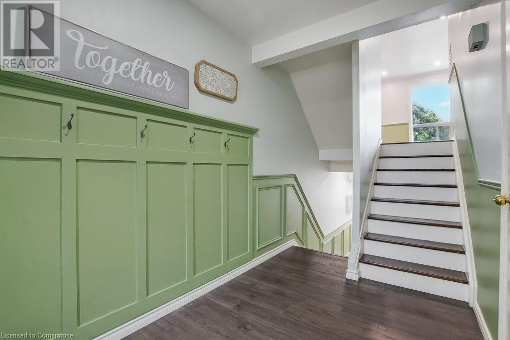 Photo 5 of 66 Summercrest Drive Unit 3, Hamilton ON