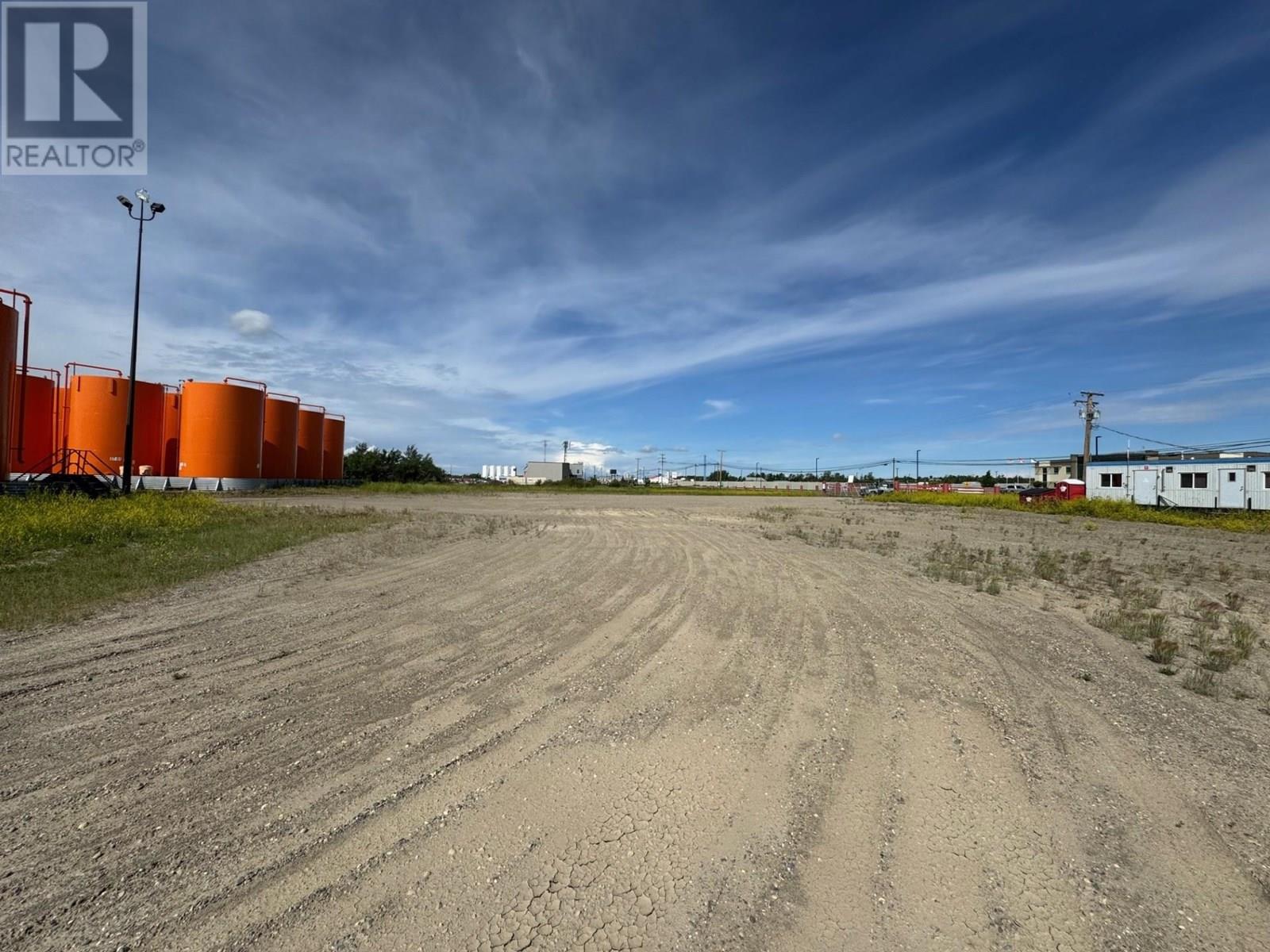 Photo 10 of 6819 100 Avenue, Fort St John BC