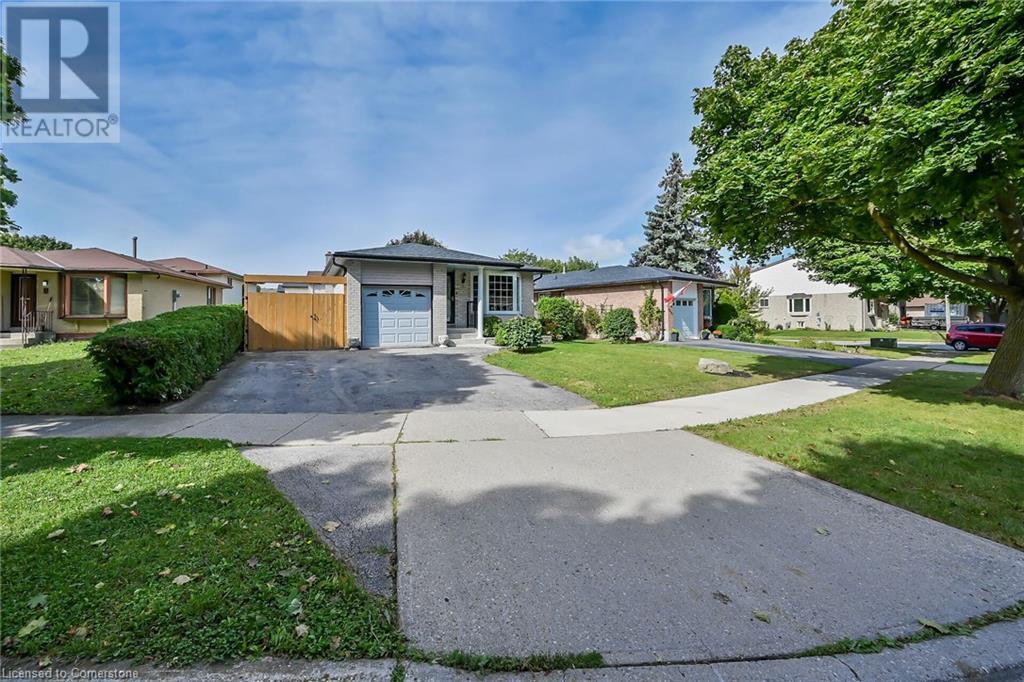 Photo 44 of 5 Ridell Crescent, Stoney Creek ON
