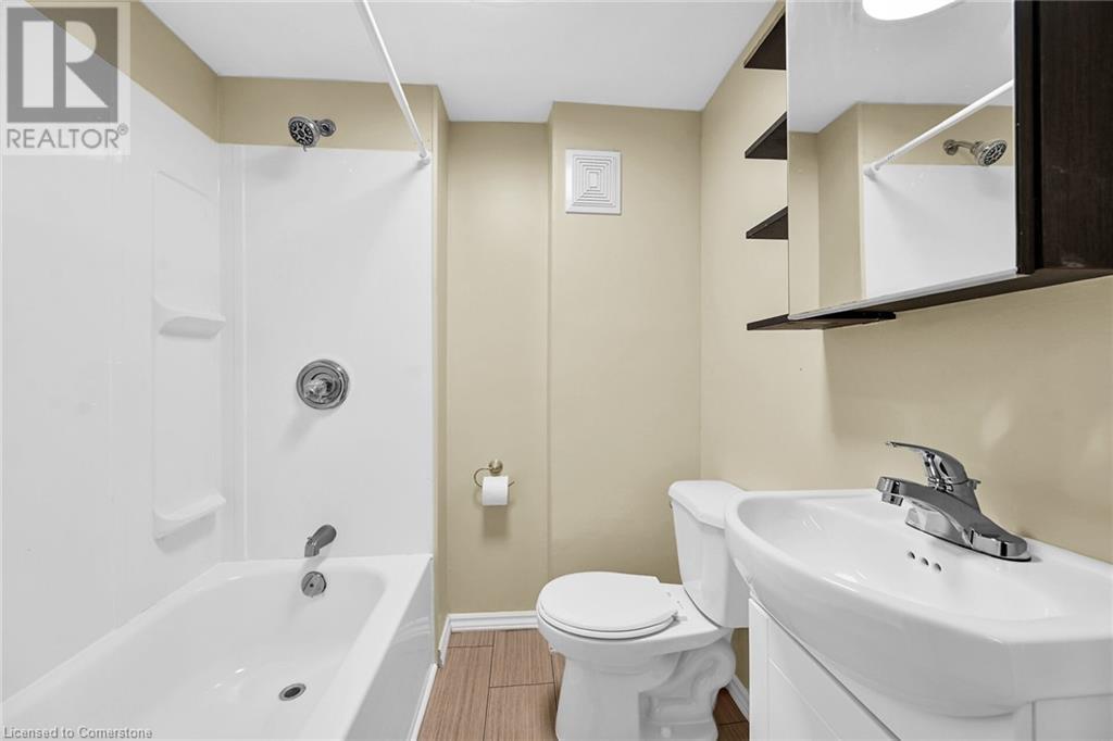 Photo 22 of 5 Ridell Crescent, Stoney Creek ON