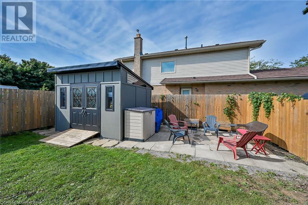 Photo 5 of 5 Ridell Crescent, Stoney Creek ON