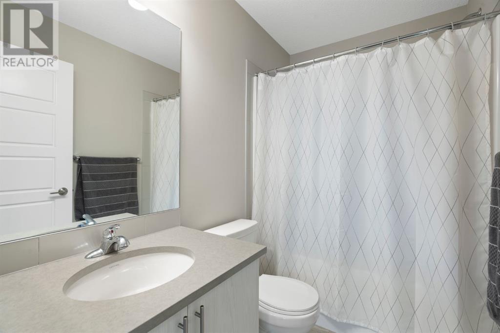 Single Family House for Sale in  Cranbrook Walk SE Cranston Calgary 