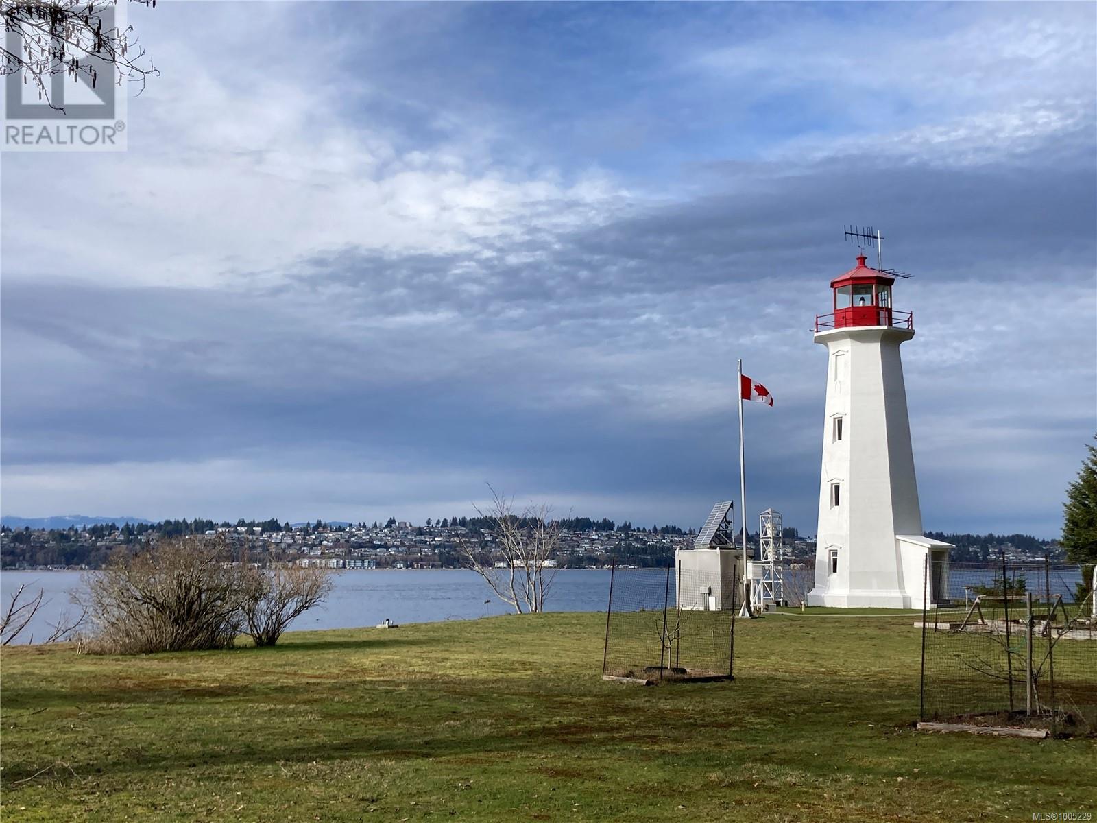 220 Irene Rd, Quadra Island