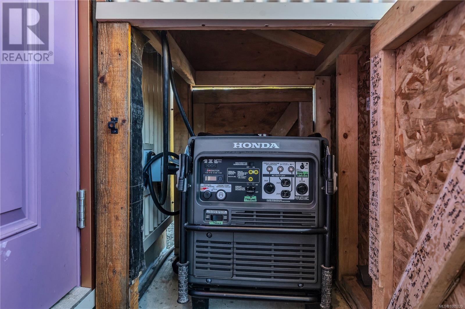 220 Irene Rd, Quadra Island