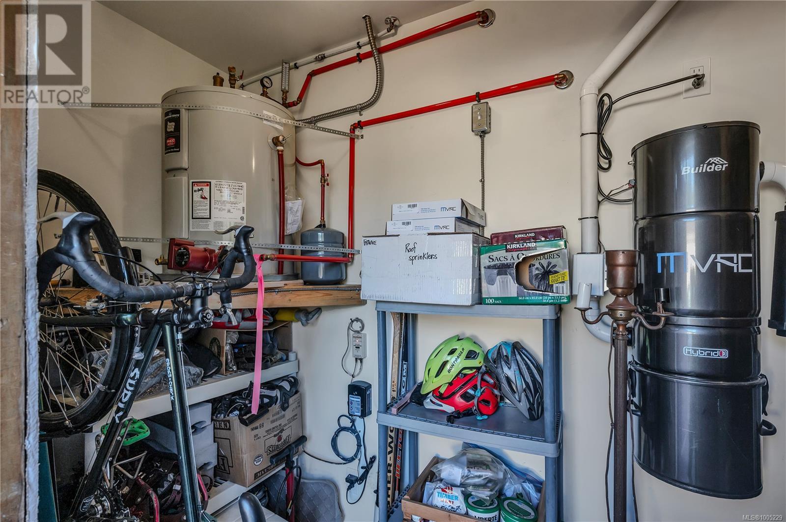 220 Irene Rd, Quadra Island