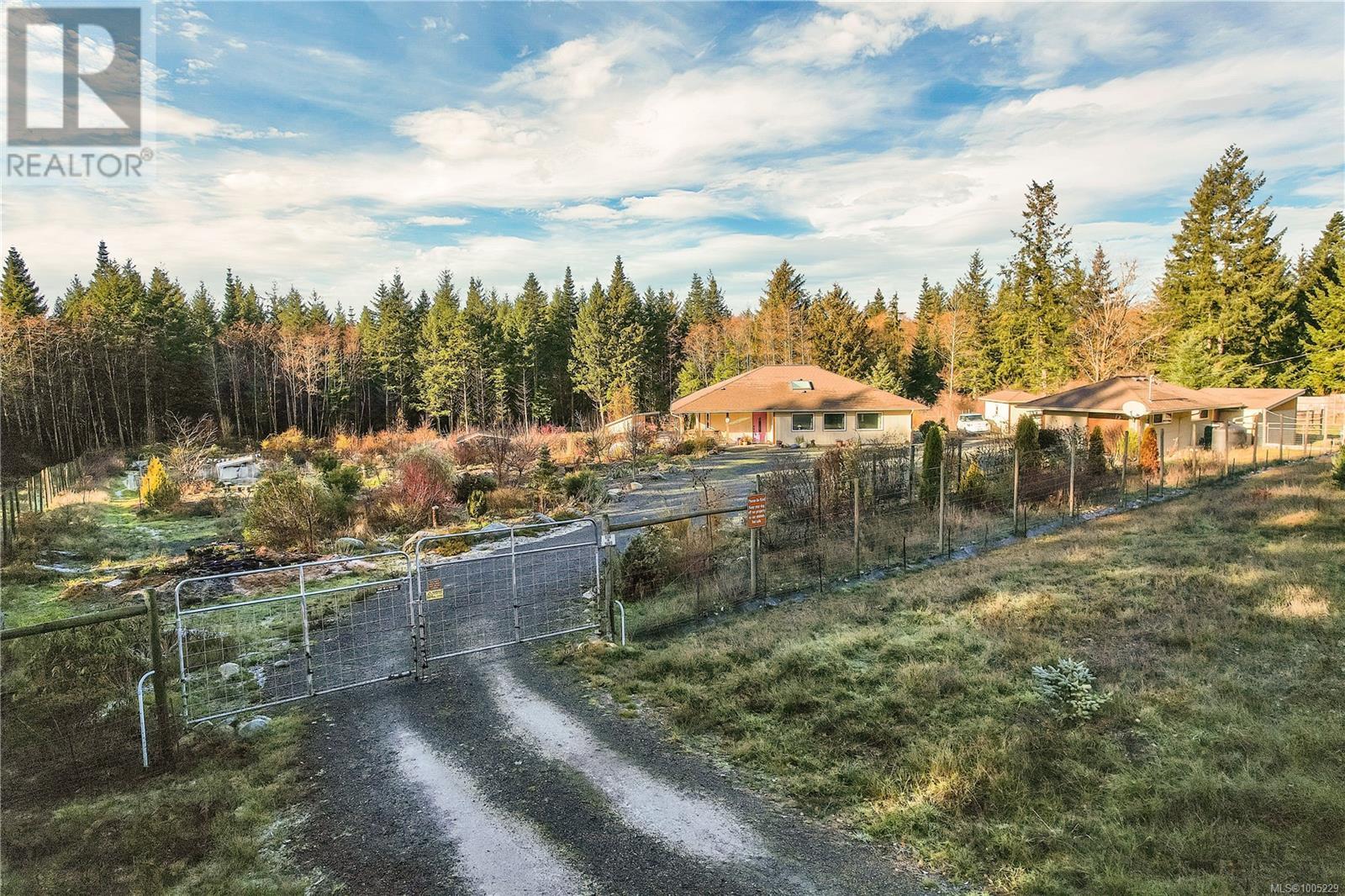 220 Irene Rd, Quadra Island