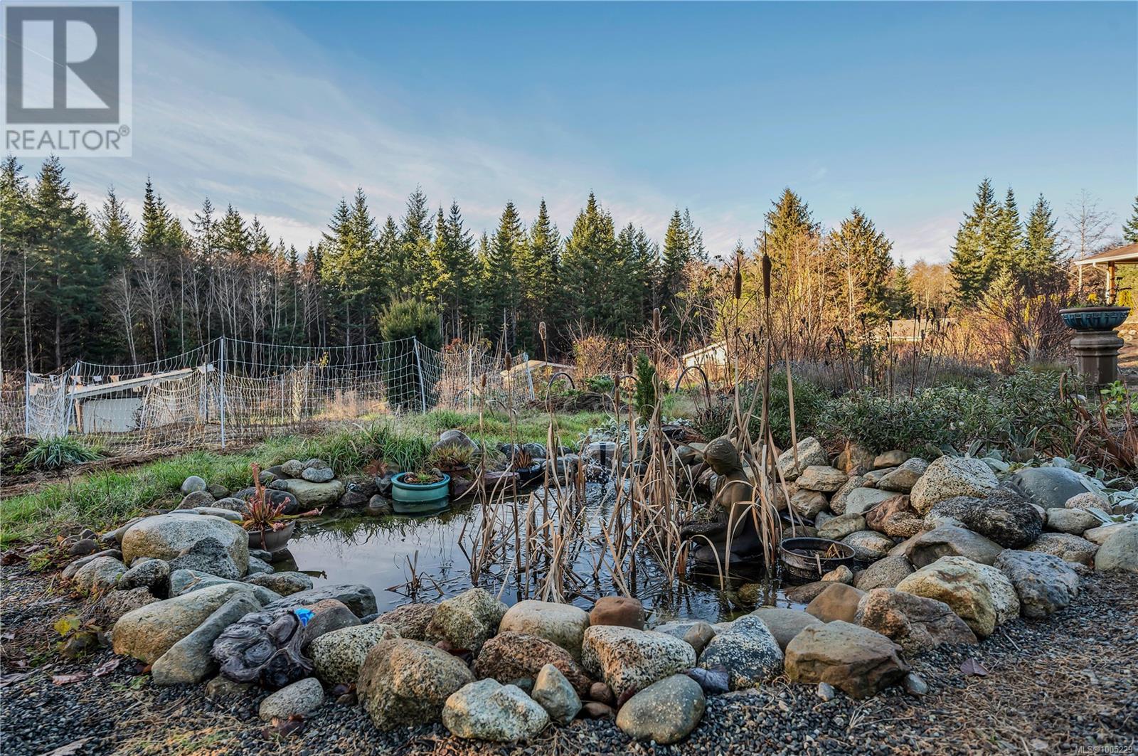 220 Irene Rd, Quadra Island